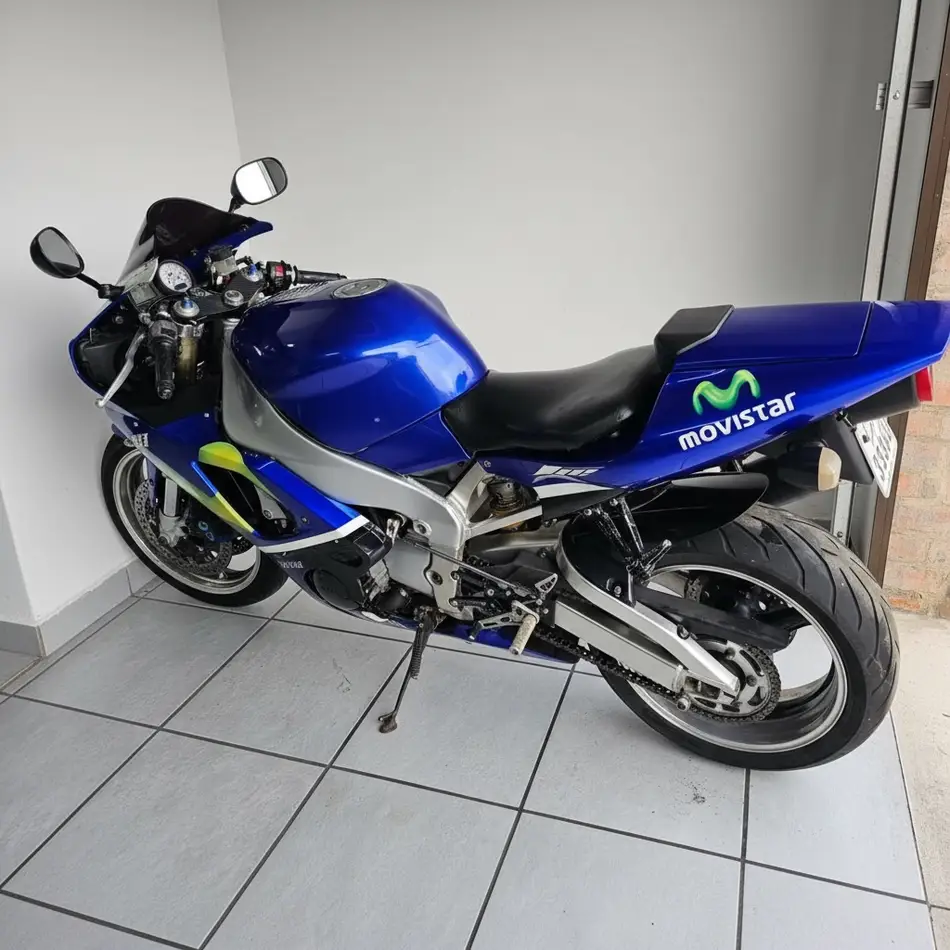 1999 Yamaha YZF-R1