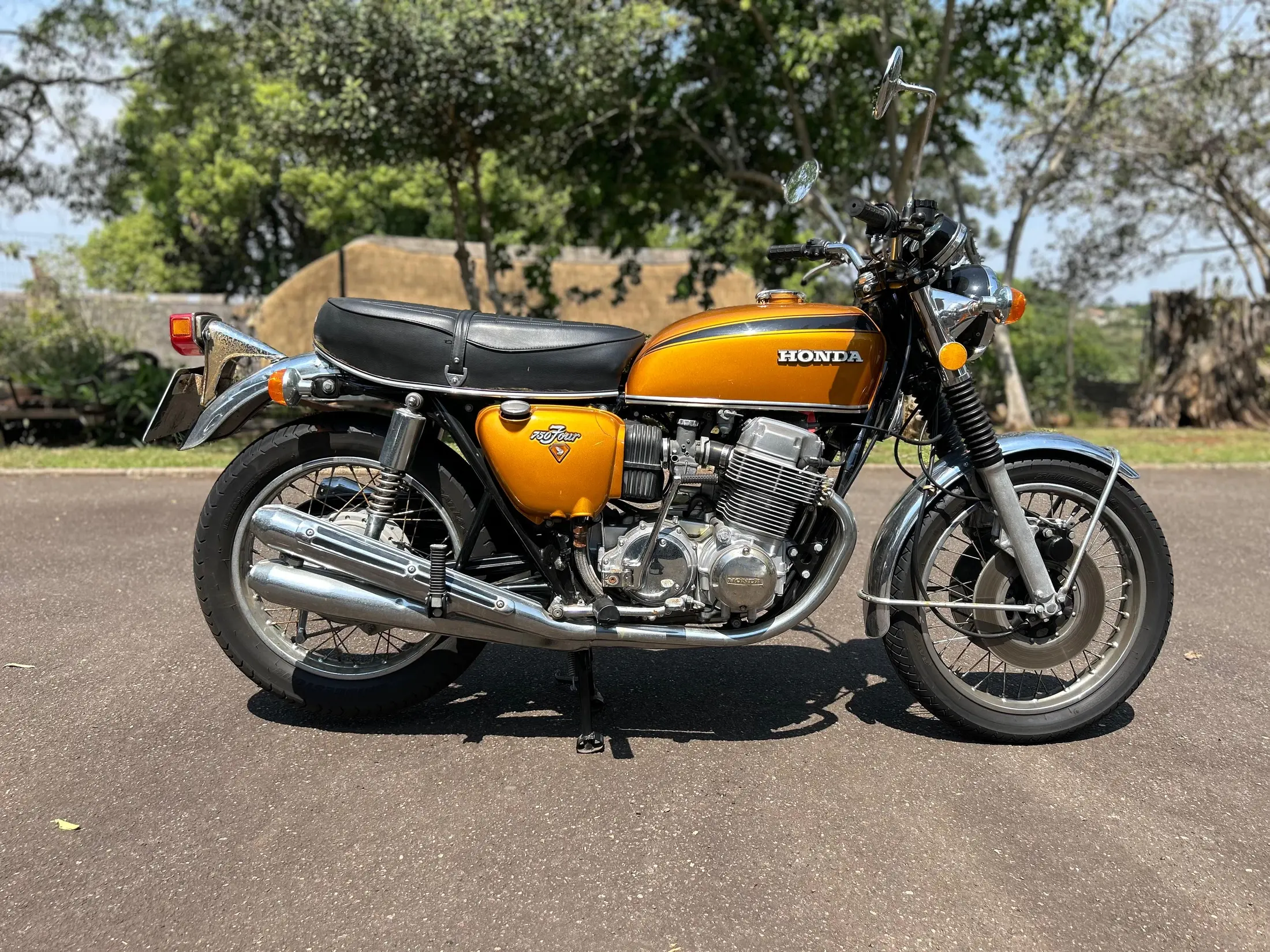 Classic Honda CB750 Four