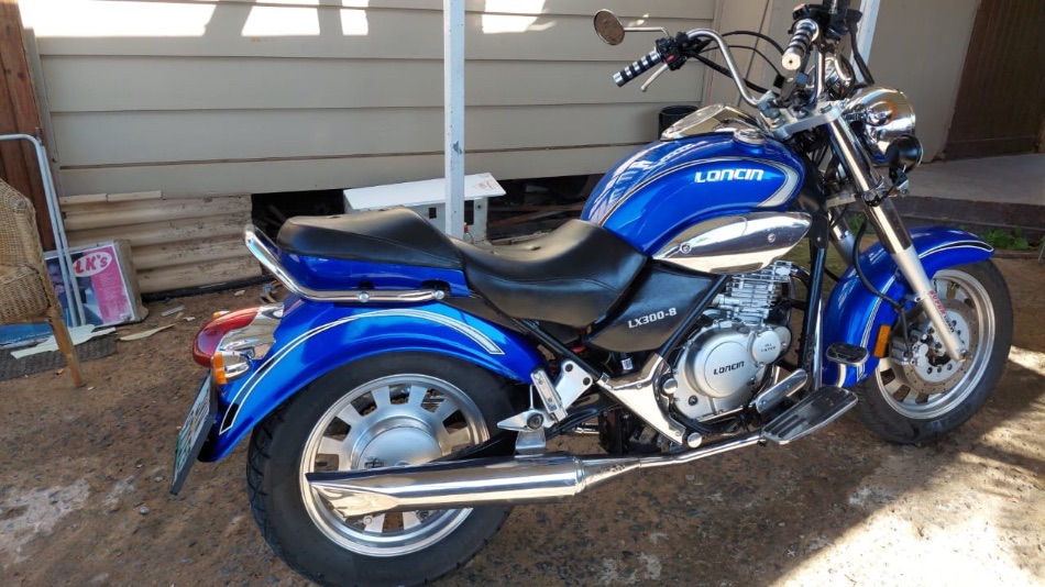 2022 Loncin 300
