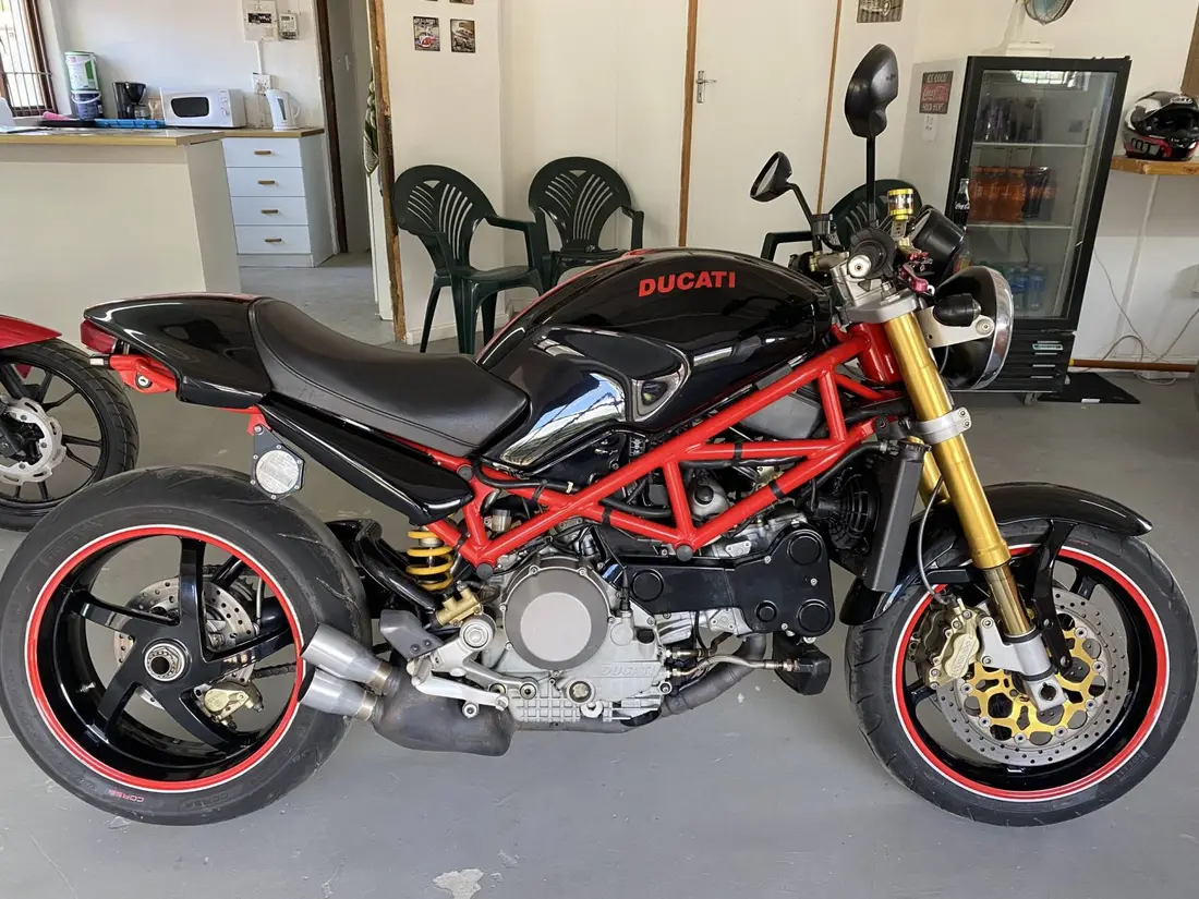 2004 Ducati M1000