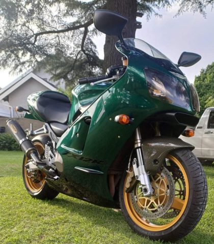 Kawasaki ZX12 - Mr. Classic Motorcycles